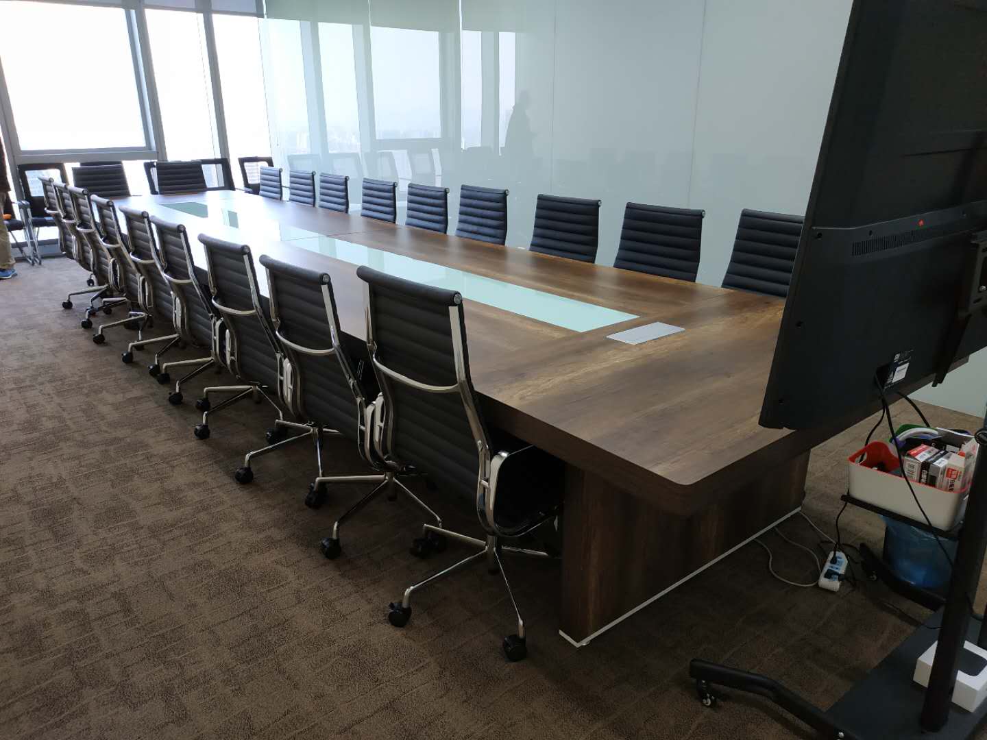 采購辦公家具時(shí)想省事，怎樣看出是不是一站式服務(wù)？
